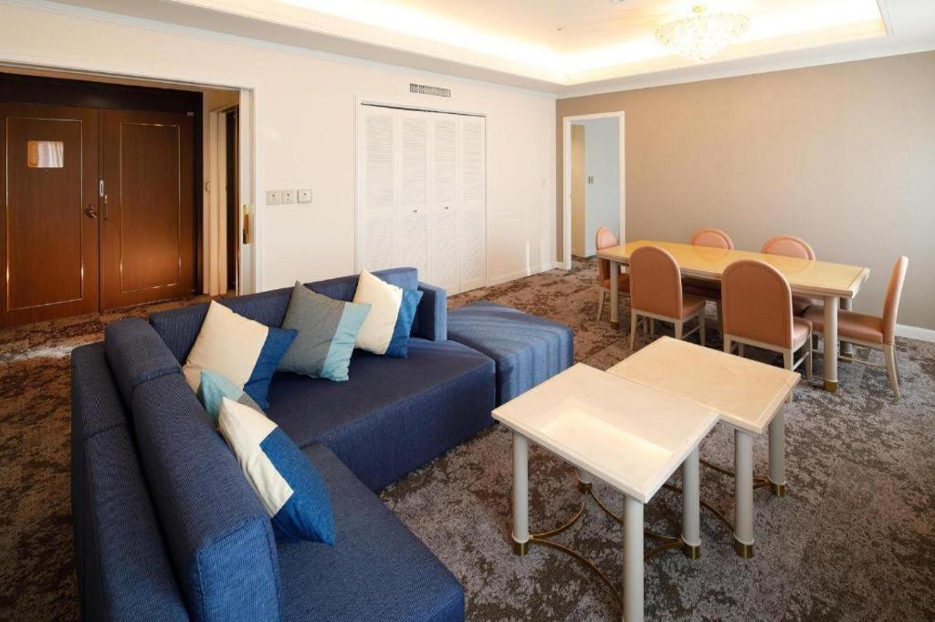 Hotel New Omi Omihachiman Eksteriør bilde