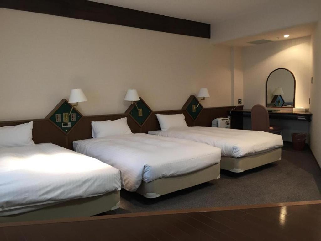 Hotel New Omi Omihachiman Eksteriør bilde