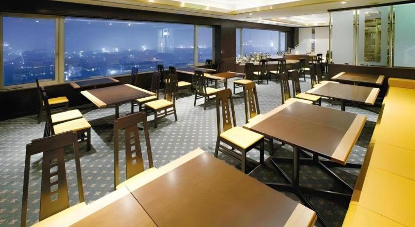Hotel New Omi Omihachiman Eksteriør bilde